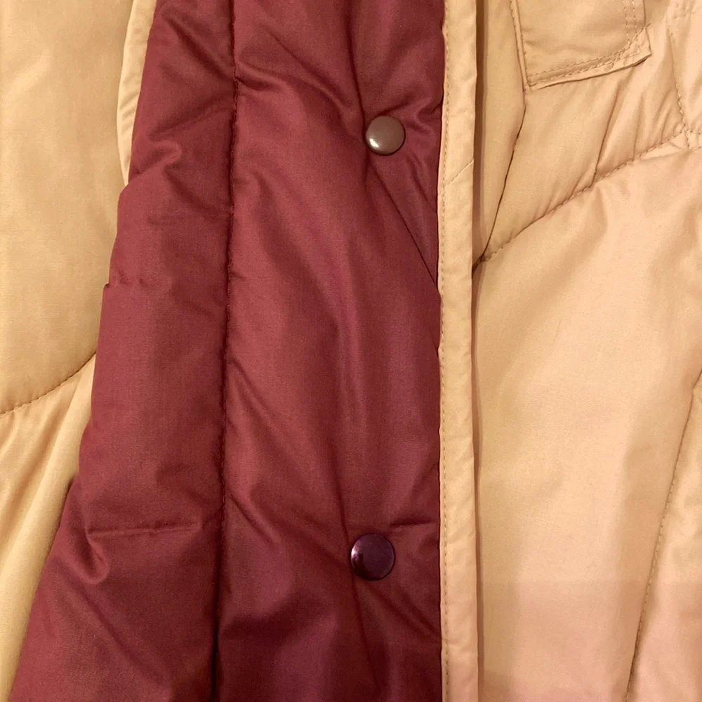 Vintage Etienne Aigner Reversible Puffer Coat Burgundy Tan Size 8 - Picture 7 of 10
